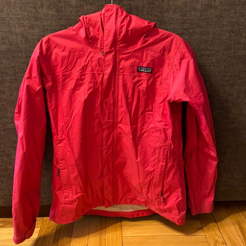 Patagonia Raincoat!